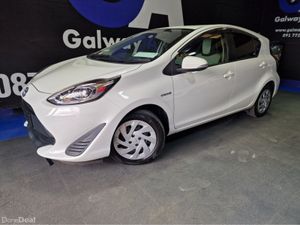 Toyota Aqua 5 **ANDROID AUTO, REAR CAMERA, 88KM FR - Image 4