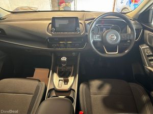 Nissan Qashqai 1.3 PET MILD HYBRID SV - Image 4