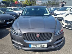 Jaguar F-Pace 2017 - Image 3