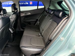 2023 KIA SPORTAGE 1.6 K3 MY23 PHEV 230BHP AUTO - Image 4