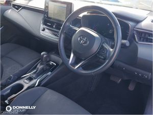 Toyota Corolla Hatchback Design - Image 3