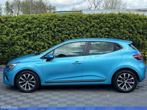 Renault Clio ICONIC 1.0 TCE // APPLE CARPLAY/ANDRO - Image 3