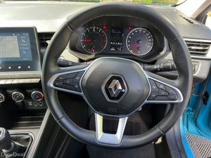 Renault Clio ICONIC 1.0 TCE // APPLE CARPLAY/ANDRO - Image 4