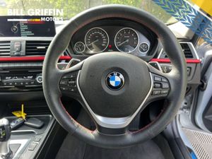 BMW 3-Series 330e SPORT 2.0 HYBRID // LOW MILEAGE - Image 4