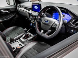 Ford Kuga 2.0 ST-Line Edition MHEV 150HP - Image 2