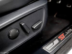 Ford Kuga 2.0 ST-Line Edition MHEV 150HP - Image 4