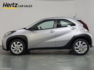 Toyota Aygo X PULSE 1.0 Petrol Manual - Image 4