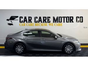 Toyota Camry 2.5 Hybrid Camry Only 30, 000Km - Image 3