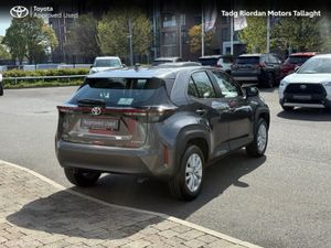 Toyota Yaris Cross CROSS LUNA - Image 2