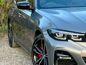 2022 BMW 3 Series 330e M Sport Automatic - Image 4