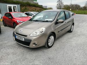 Renault Clio 2011 - Image 2