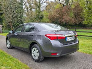 15 Toyota Corolla 1.4 d4d Yes 69,000 kms - Image 4