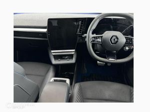 Renault Scenic E-Tech Electric Estate Esprit Alpin - Image 4