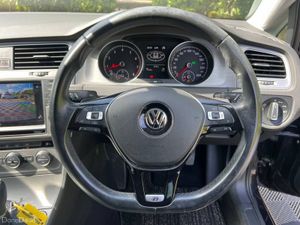 Volkswagen Golf R-LINE PACK 1.4 TSI // NEW 19" ALL - Image 4