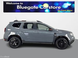 Dacia Duster SE EXTREME TCE**HALF LEATHER INTERIOR - Image 3