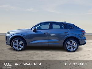 Audi Q3 SB E-HYBRID 270 HP S-T S Line - Image 4