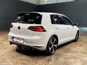 Volkswagen Golf 2.0 AUTOMATIC - 18'' FACTORY ALLOY - Image 4