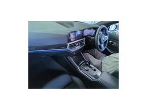 BMW 3-Series M-SPORT 320D 4WD Low mileage - Image 4