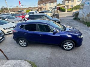 Nissan Qashqai high spec low mileage - Image 4