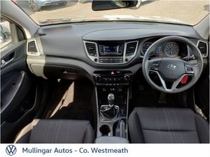 Hyundai Tucson 1.7 D Premium - Image 2