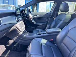 2019 MERCEDES GLA 220 PETROL PREMIUM 4 MATIC 4WD - Image 4