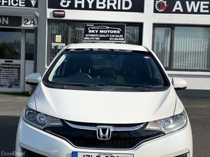 2017 Honda JAZZ/Fit 1.5 Hybrid Automatic - Image 2