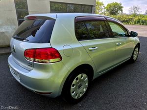 2012 VOLKSWAGEN GOLF 1.42 TSI  TREND LINE AUTO - Image 2