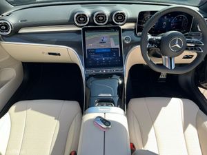 Mercedes-Benz CLE 220D AMG Line Plus Cabriolet - Image 4