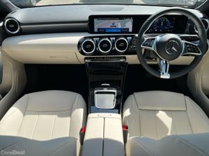 Mercedes-Benz A-Class A 180 Progressive Line Hatch - Image 4