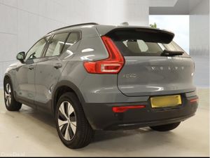 Volvo XC40 2022 Plus Full Leather - Image 3