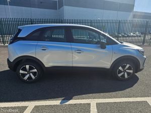 Opel Crossland 1.2 PETROL, SC MODEL, LOW MILEAGE, - Image 4