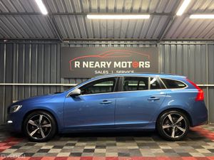 2018 Volvo V60 D2 (120hp) R-Design SE Estate - Image 3