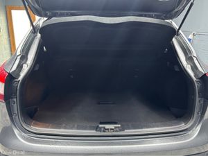 Nissan Qashqai 1.5 SV MY16 E6 4DR - Image 2