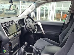 Toyota Land Cruiser LWB COMM - Image 3