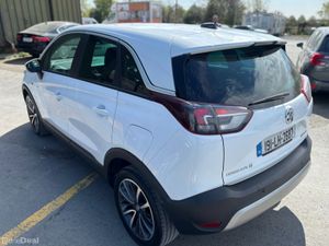 Vauxhall Crossland X 2019 Manual Diesel - Image 4