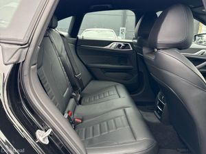 BMW i4 eDrive35 M Sport - Image 3