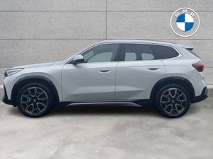 BMW iX1 eDrive20 xLine - Image 4