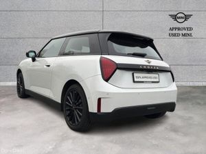 Mini Cooper Cooper E - Image 2