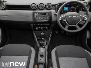 Dacia Duster 1.0 TCe 90 Essential - Image 2