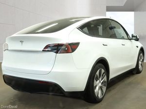 Tesla Model Y 2023 RWD - Image 3