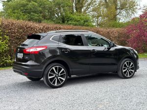 Nissan Qashqai 2015 DCI  SVE - Image 4