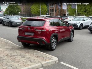 Toyota Corolla Cross 2.0 HYBRID SPORT - Image 2