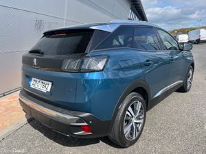 Peugeot 3008 2022 - Image 2