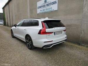 VOLVO V60 2.0 HYBRID AUTO  R DESIGN 350 HP 4X4 - Image 4