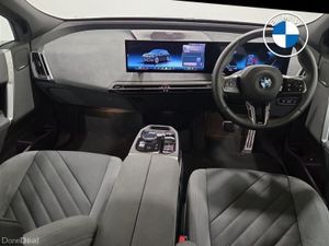 BMW iX xDrive45 M Sport - Image 4