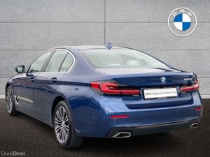 BMW 5-Series 520d SE Saloon - Image 3