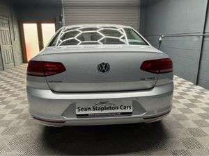 Volkswagen Passat COMFORTLINE 1.6 TDI MANUAL 6SPEE - Image 2