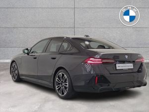 BMW 5-Series 530e M Sport Saloon - Image 3