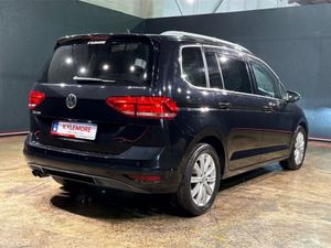 Volkswagen Touran TSI HIGH LINE - 7 SEATER - HEATE - Image 4