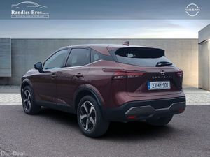 Nissan Qashqai 1.3 PET MILD HYBRID SV PREMIUM - Image 4